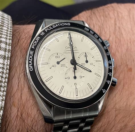 omega speedmaster pulsations bezel|omega bezel vs Omega Speedmaster.